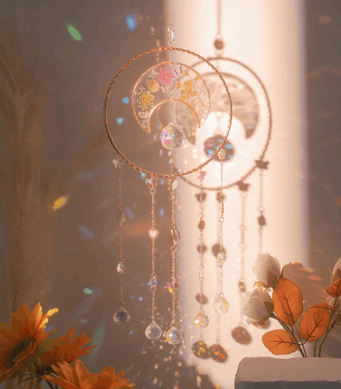 Móbile Prisma da Lua – Dança da Luz e das Flores